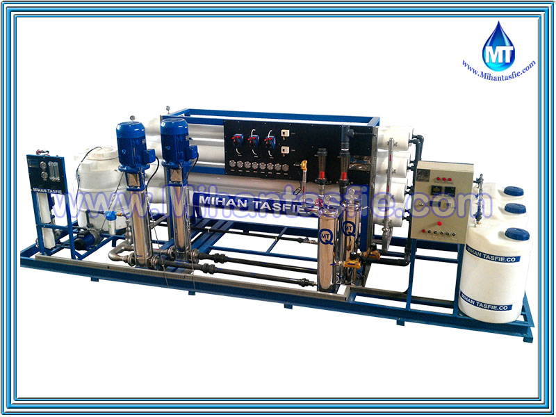 دستگاه آب شیرین کن صنعتی به ظرفیت 600 متر مکعب در روز
